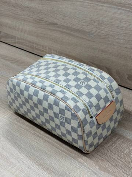 Несессер Louis Vuitton