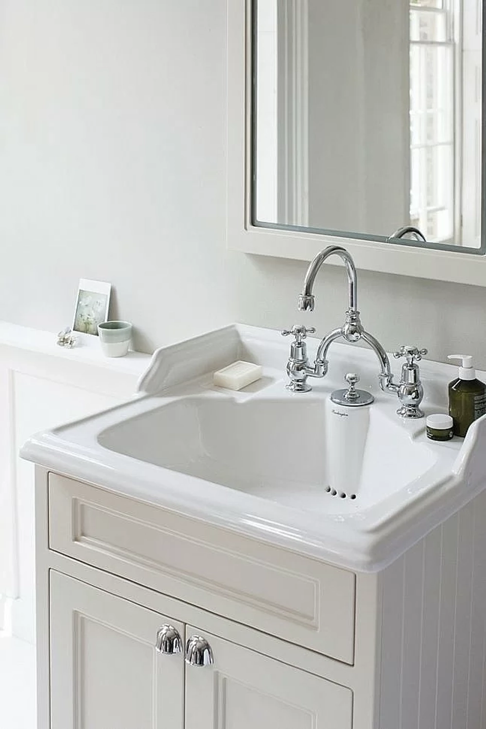 Смеситель для раковины Burlington Regent KER28-QT+W9