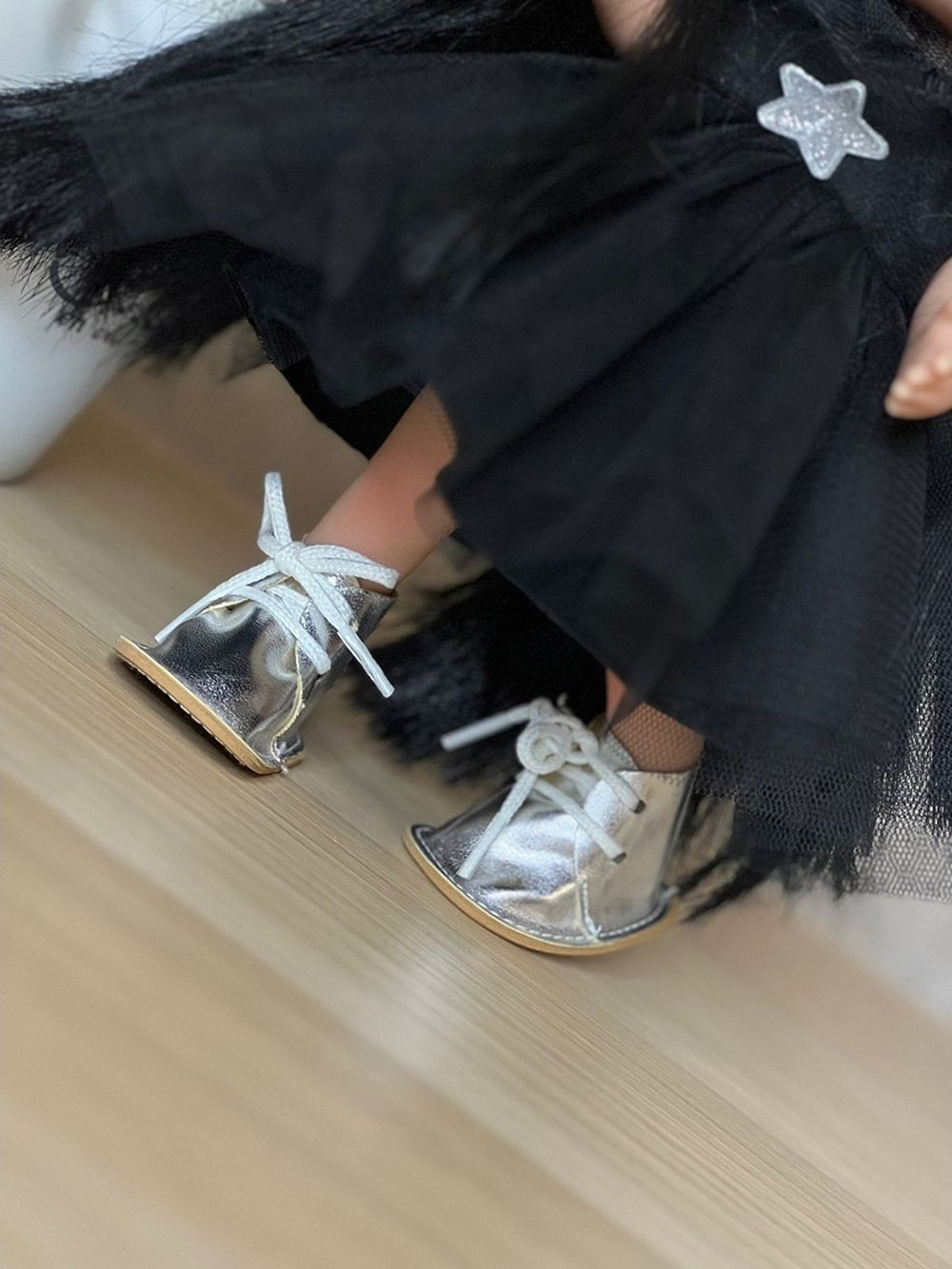 Кукла Nines виниловая 30см MIA CASE Black (3420)