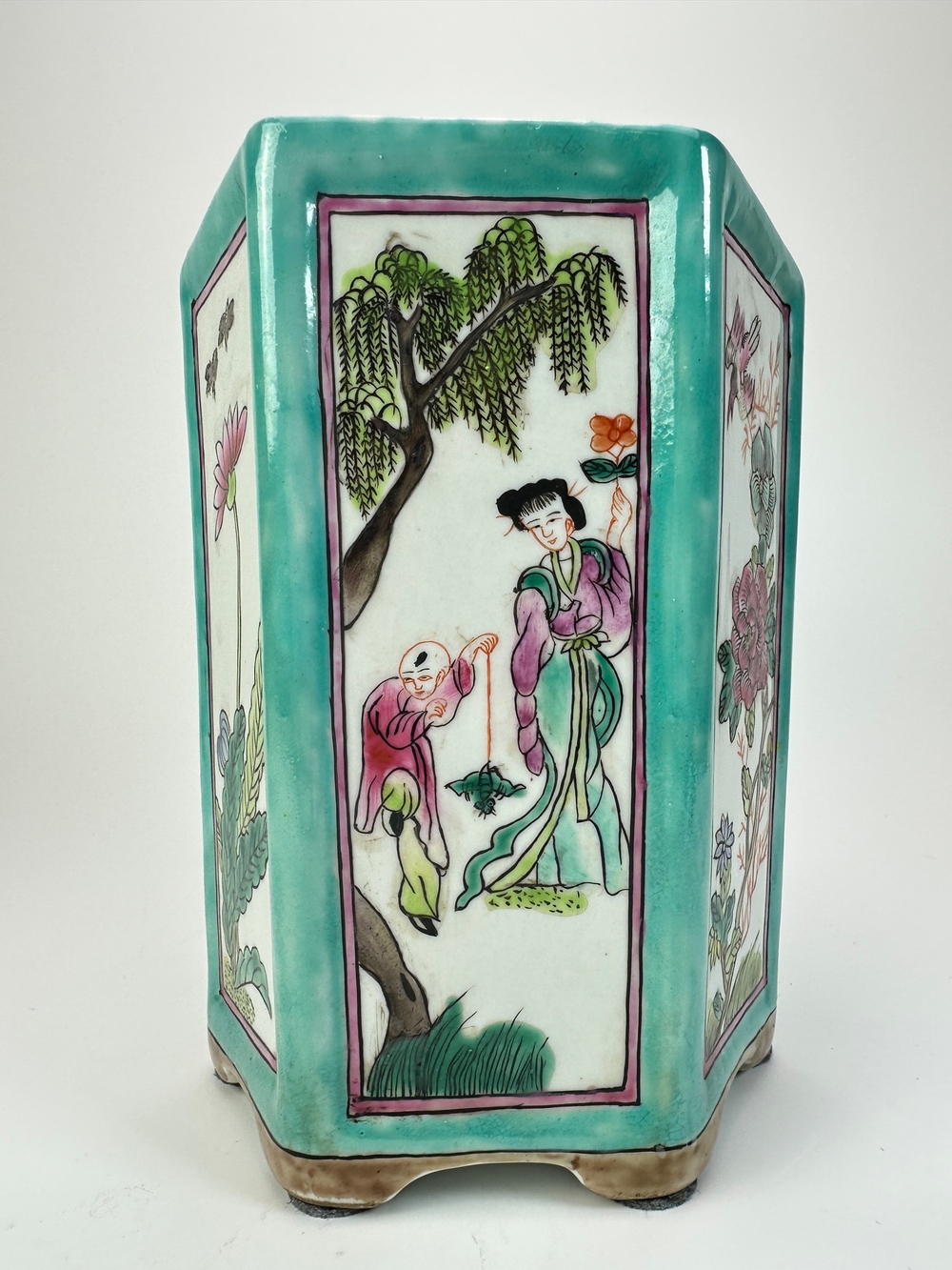 Шестиугольная ваза-кашпо