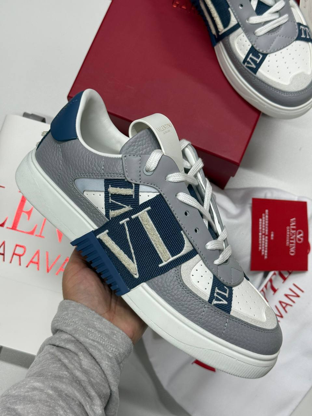 Кеды Valentino