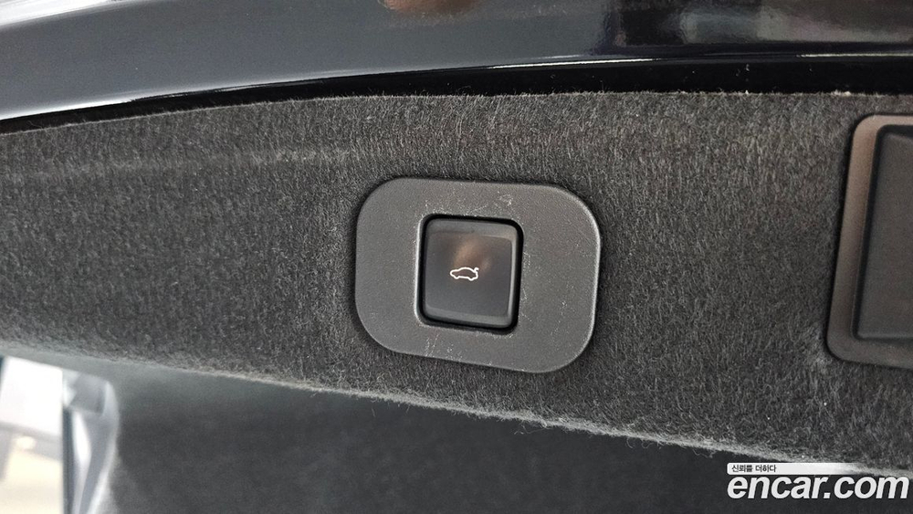 Lincoln Continental 10 Generation 3.0 AWD (08.2019)