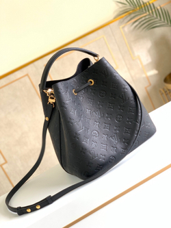 Louis Vuitton NeoNoe MM