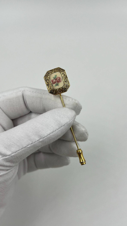 Брошь булавка с розами