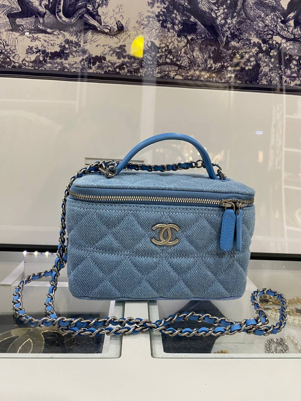 Сумка CHANEL
