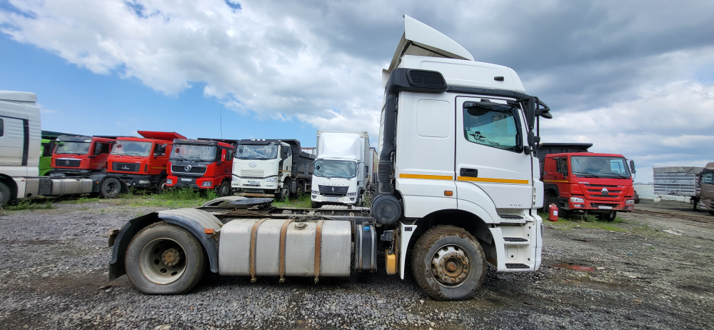 КамАЗ 5490 4x2 Седельный тягач 5490-032-87(S5) NEO (Дизельный, 12,0 л, 401 л.с., МТ)