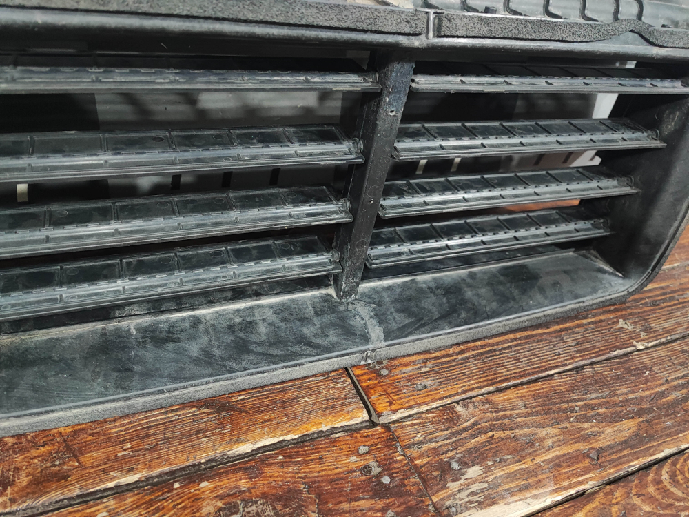 Жалюзи радиатора Genesis GV70 20-нв Б/У Оригинал 86950AR000