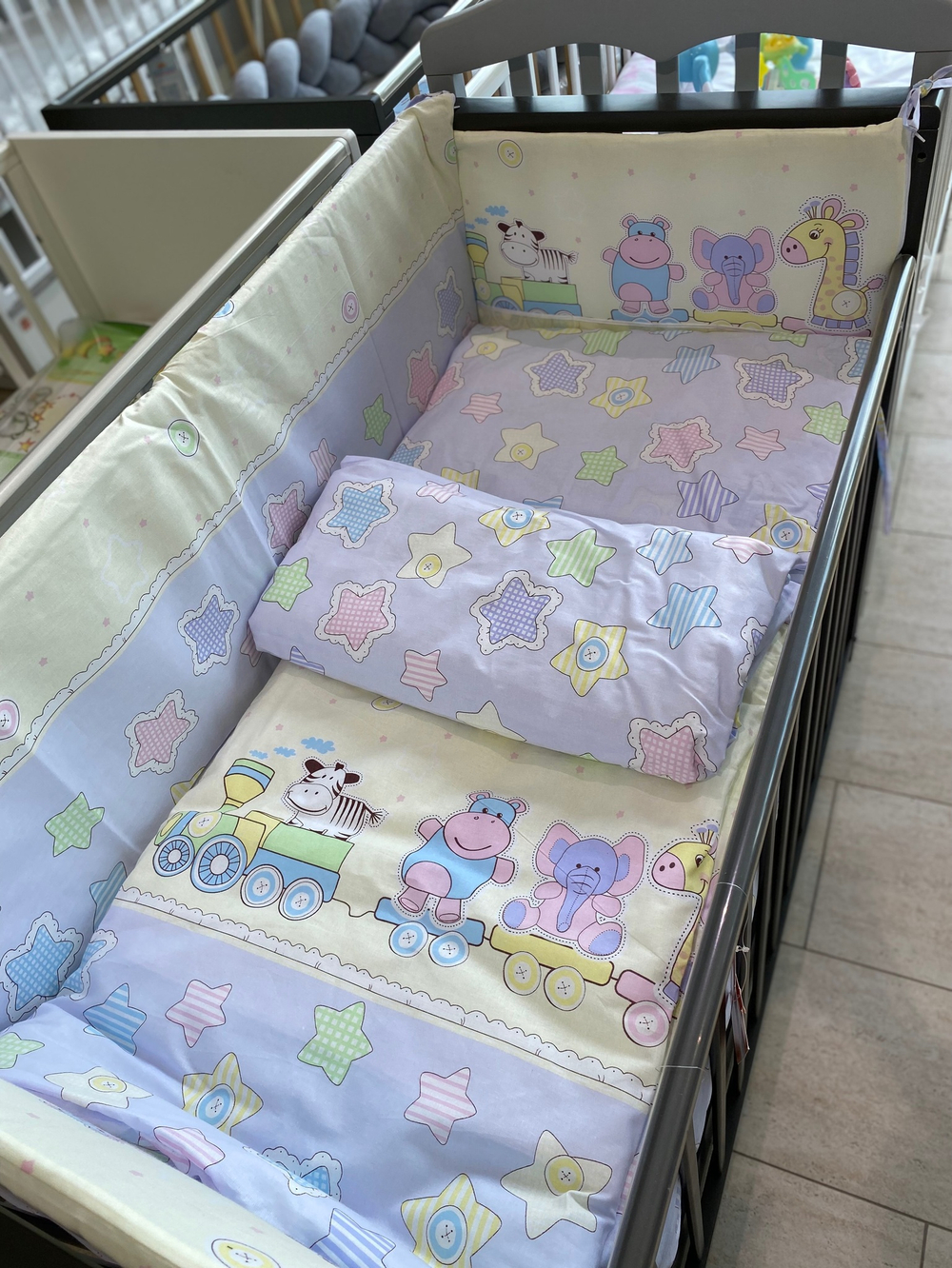 Комплект в кроватку 6-ти предметный "Паровозик звездочка" сиреневый