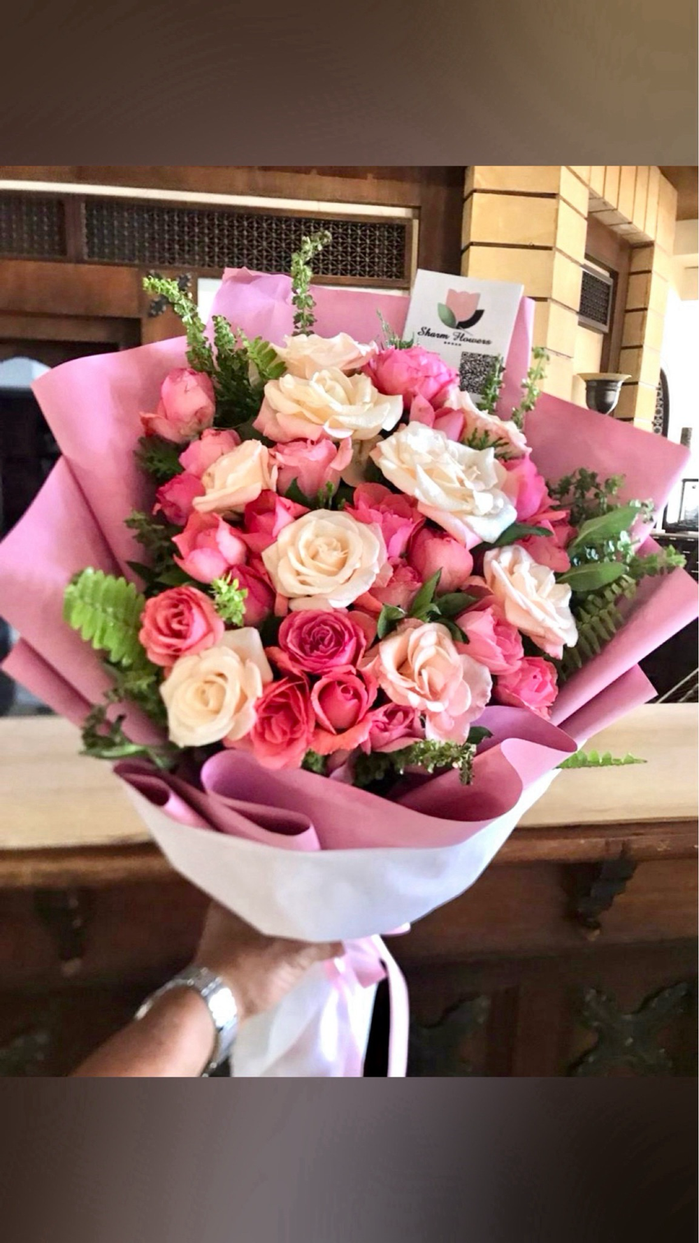 Букет из 31 розы с шаром «С Днем Рождения»