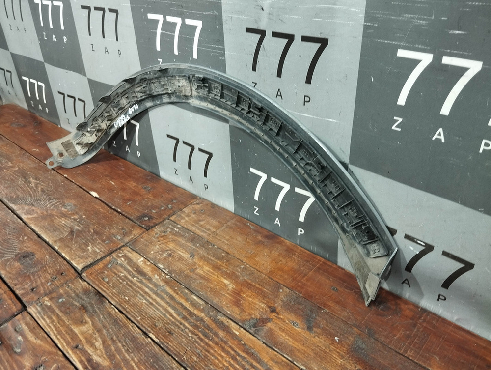 Накладка крыла заднего левого Genesis GV70 20-нв Б/У Оригинал 87741AR000