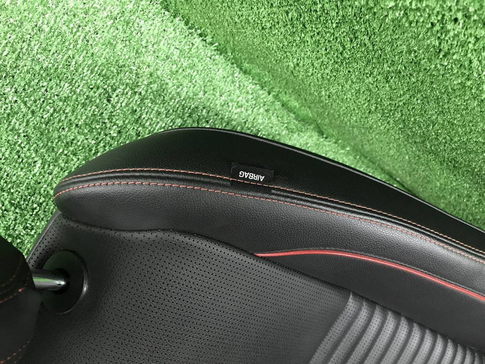 Сиденье Комплект сидений LR Discovery Sport 19-нв