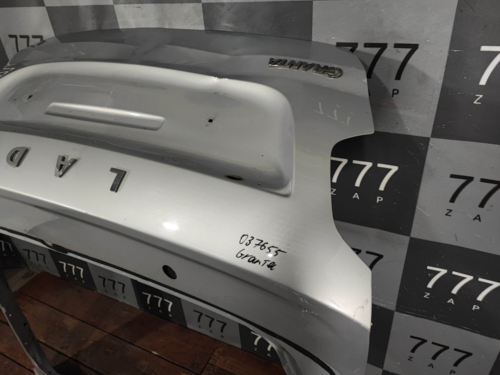 Крышка багажника Lada Granta 18-нв Б/У Оригинал 8450104282