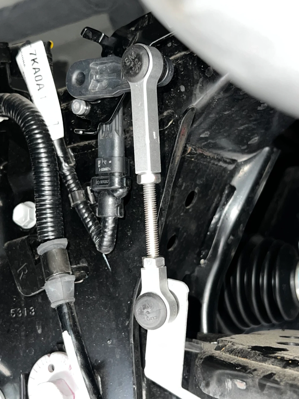 Комплект для занижения адаптивной пневмоподвески на INFINITI QX80 Z63 2023-2026+ Инфинити клиренс дорожный просвет