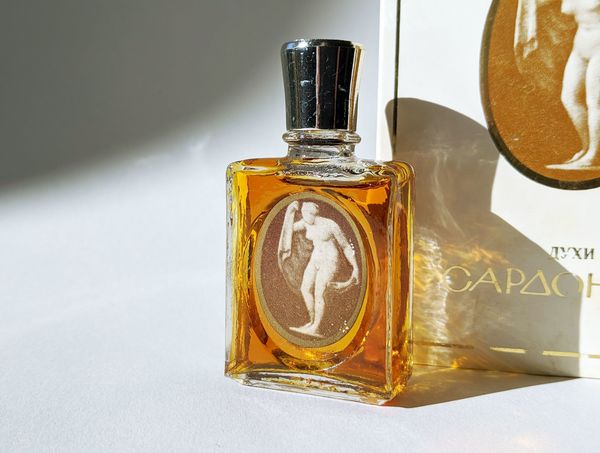 Nouvelle Etoile – Новая Заря Sardonics 1