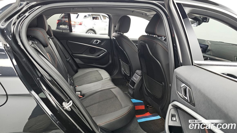 BMW 1 Series (F40) 118d Sports (01.2021)