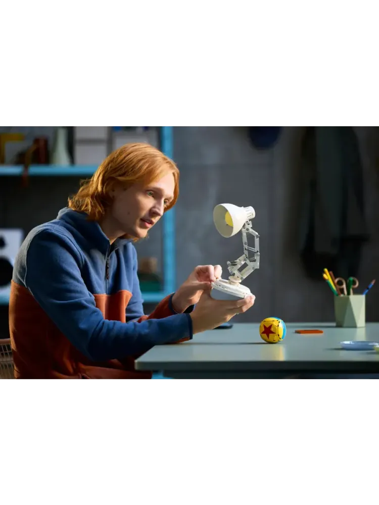 Конструктор IDEAS 21357 Disney Pixar: Люксо-младший