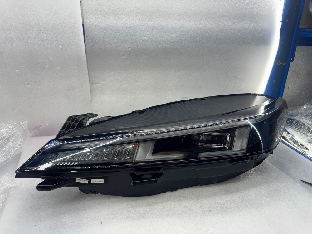 Блок фары (LED) оригинал для Changan Qiyuan A05