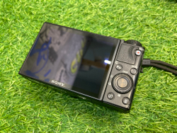 Sony RX100 M6