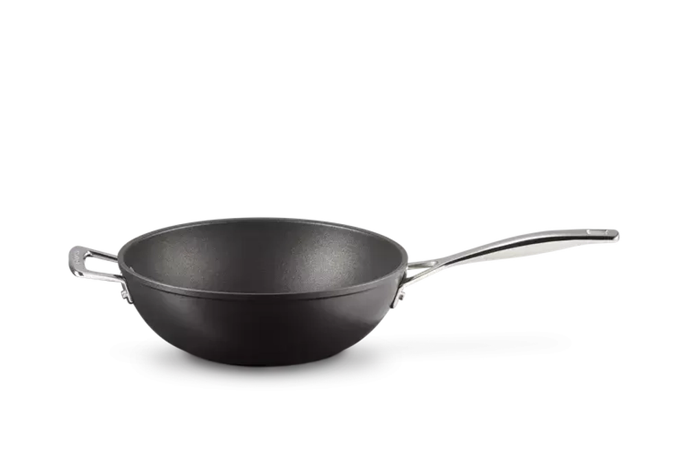 Le Creuset - Вок PRO с антипригарным покрытием 26см / артикул   51104260010202  / GTIN 630870273206