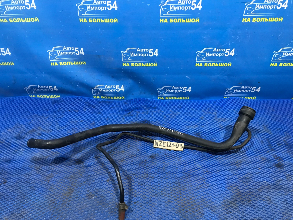 Горловина топливного бака TOYOTA FIELDER 2002