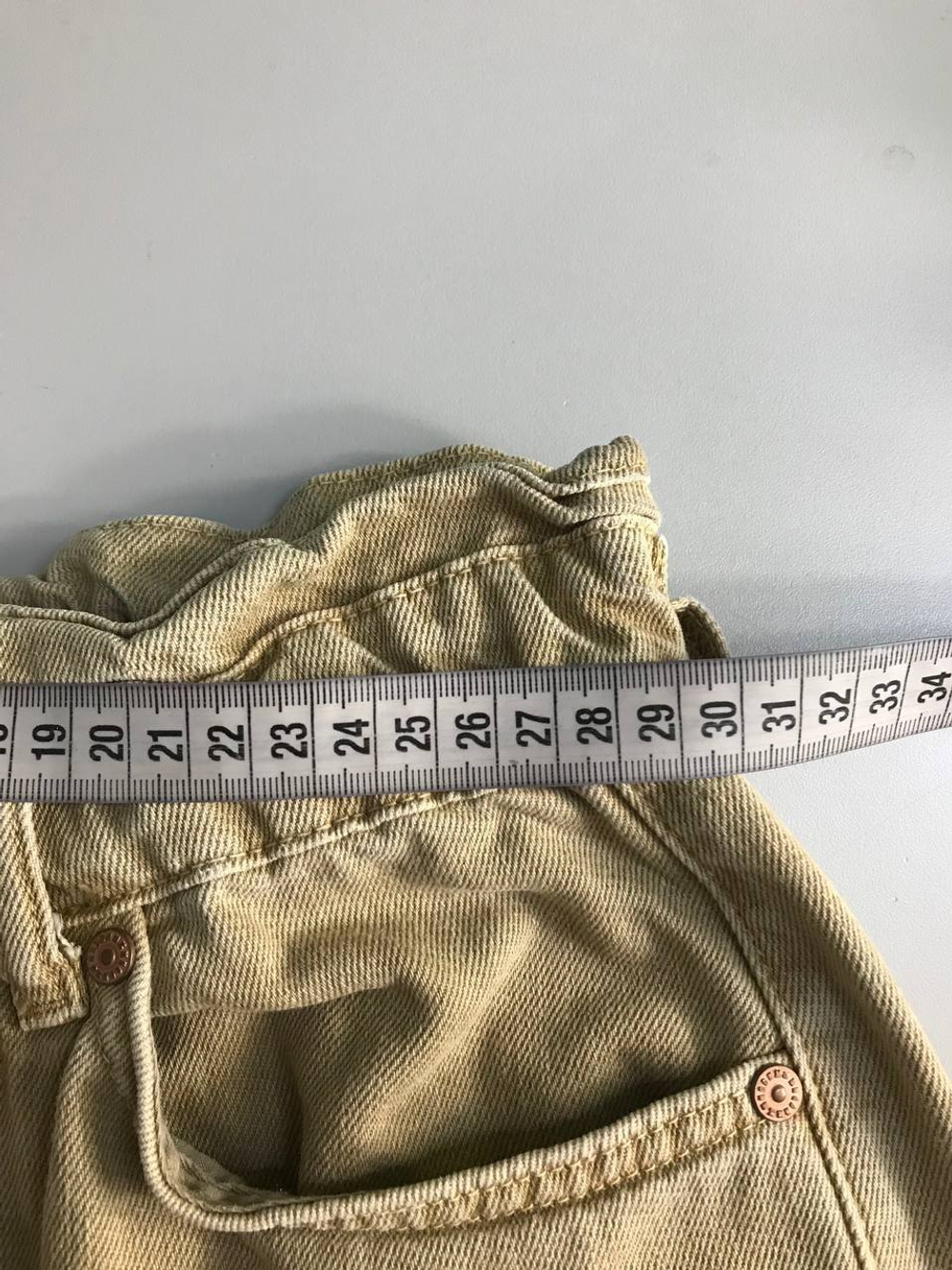 Джинсы Mango очень удобные, маркировка 32 eur, визуально на 38/40 размер