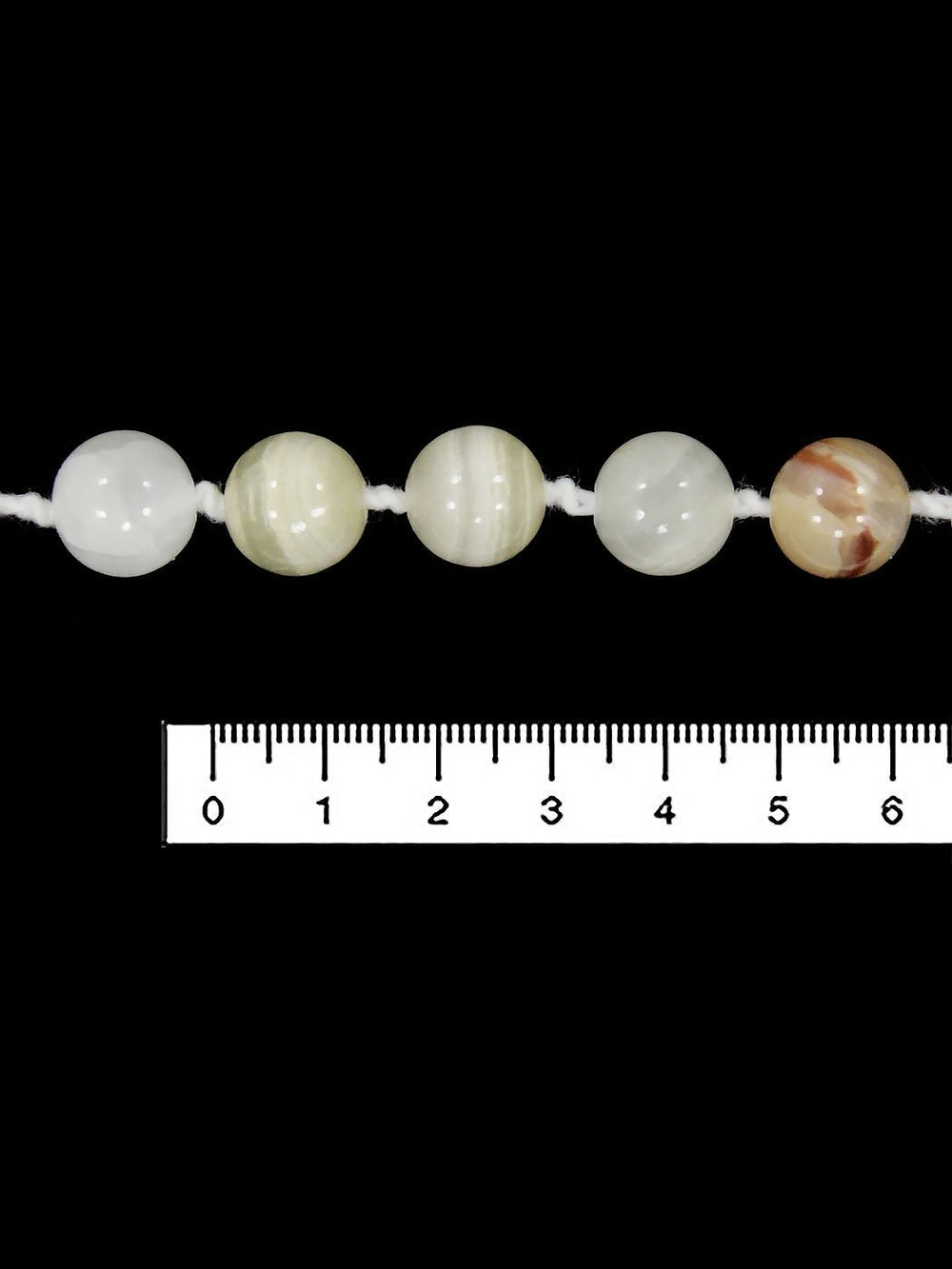 Бусы из оникса onbu002-12