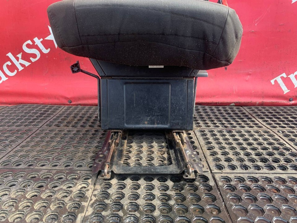 Сиденье пассажирское механическое