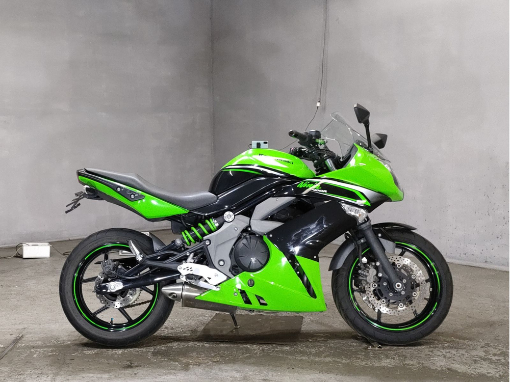 Kawasaki Ninja 400R ER400B-A05811