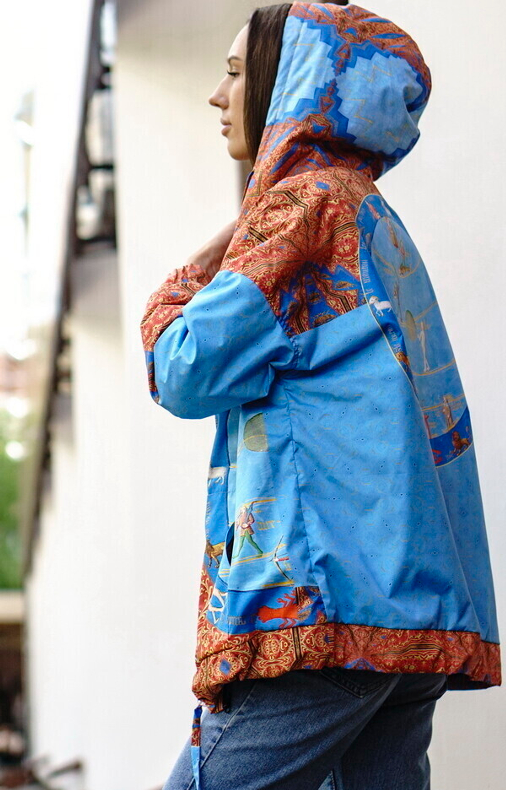 Куртка "Свойства вещей", по мотивам миниатюры из работы Варфоломея Английского «Книга о свойствах вещей»