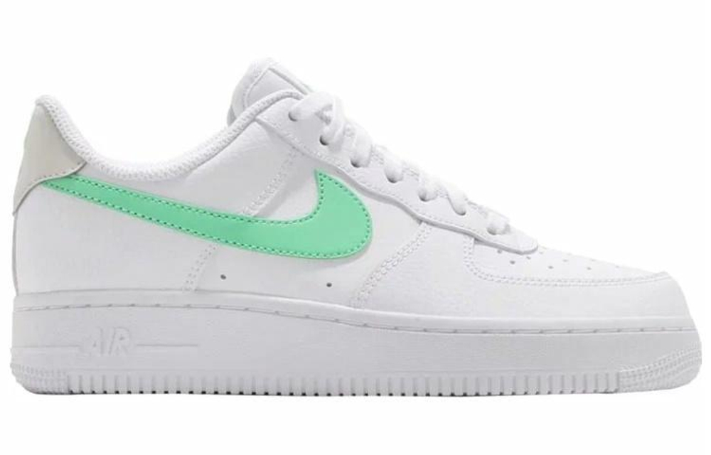 Кроссовки Nike Air Force 1 Low 07 (Женская размерная сетка)
