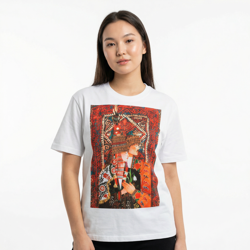 Футболка Qazaq Soul Жас Жұбайларс шелковой вышивкой