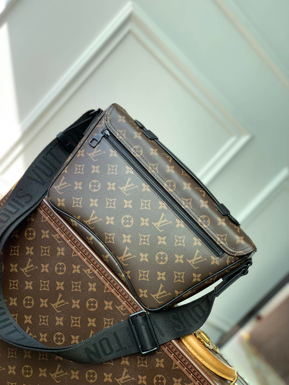 Louis Vuitton Montsouris Messenger Bag