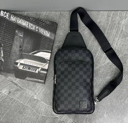 Сумка-мессенджер Louis Vuitton
