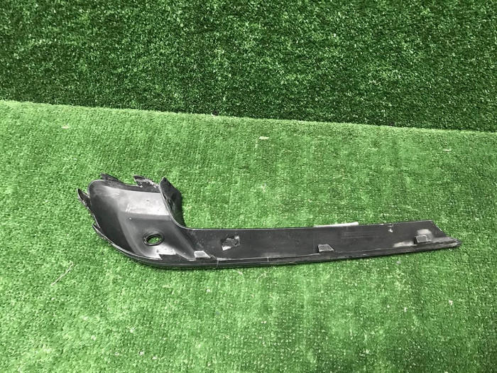 Накладка переднего бампера Porsche Cayenne 3 17-23