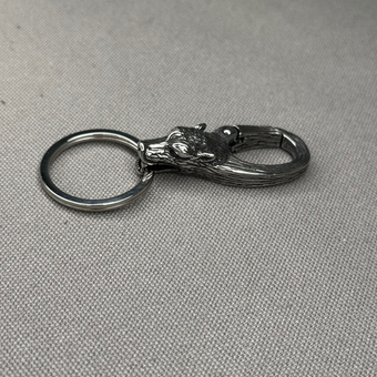 Карабин резной