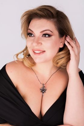 Цена на Ожерелье-10007 больших размеров