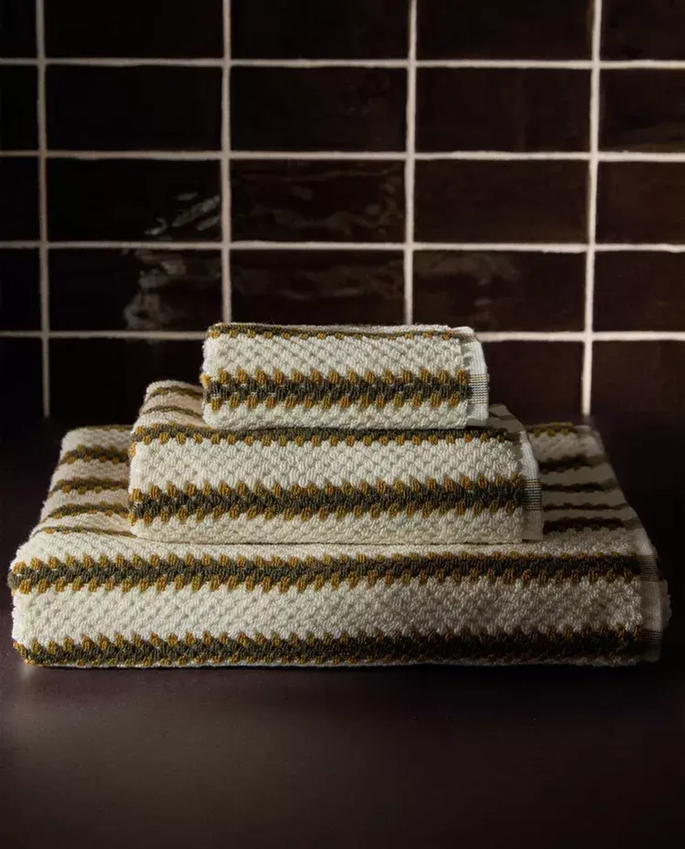 ZARA HOME ЖАККАРДОВОЕ ПОЛОТЕНЦЕ, ЗЕЛЕНЫЙ