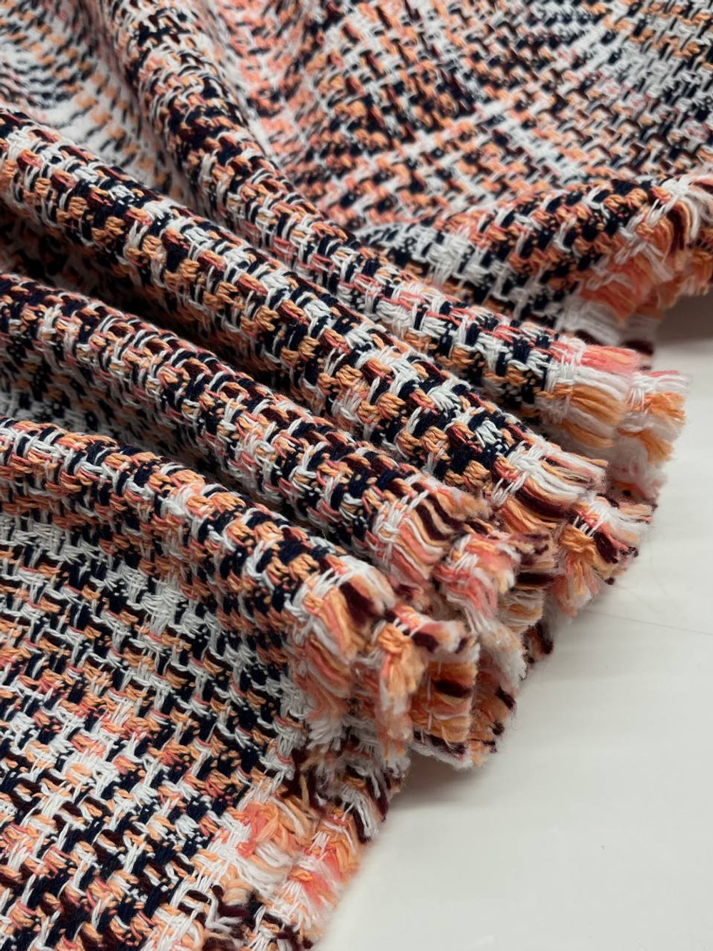 Твид хлопковый Balmain белый в сине-розовую клетку