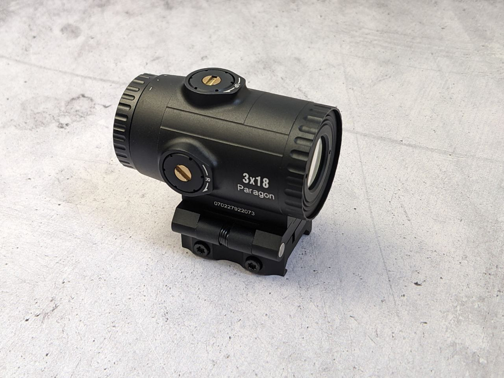 Увеличитель Vector Optics Paragon 3x18