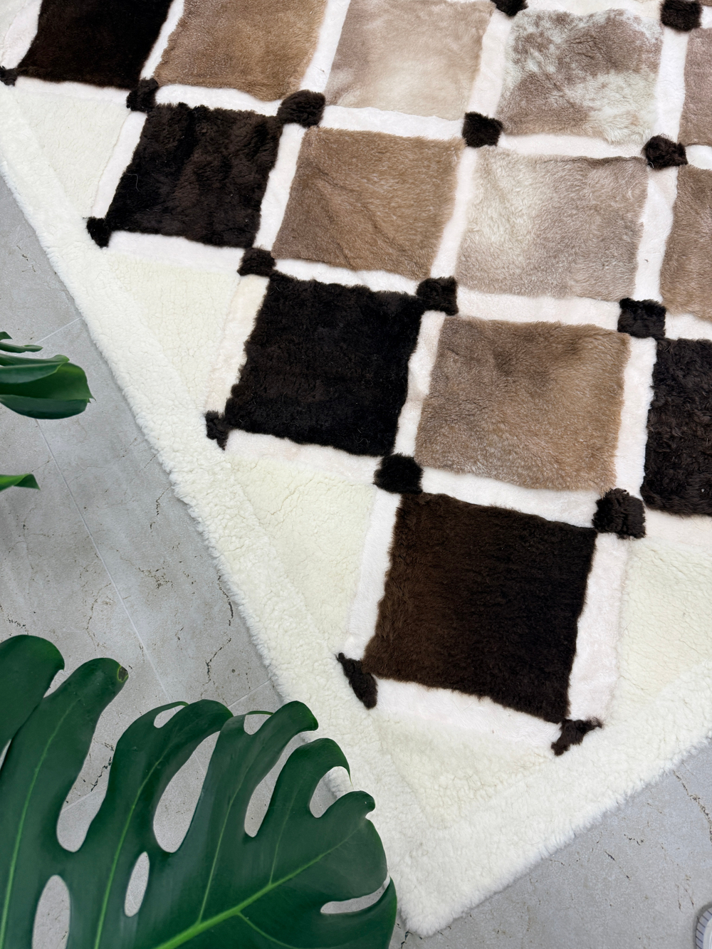 Ковер прямоугольный натуральный мех овчина, 210 х 170 см.