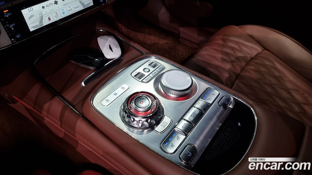 Genesis G90 (RS4) Бензин 3.5 Turbo e-S/C AWD LWB (07.2022)
