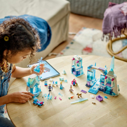 LEGO Disney Королевство Льда - Ледяной дворец Эльзы 43244