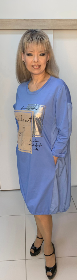 Итальянское голубое комбинированное платье