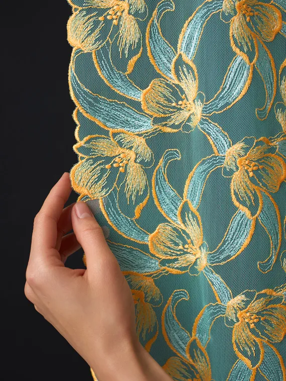 05-171 ОПТ Вышивка на неэл. сетке 22 см, бирюза/оранж