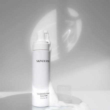 Cleansing Foam Solution - Нежная пенка для очищения кожи с ниацинамидом, 200 мл