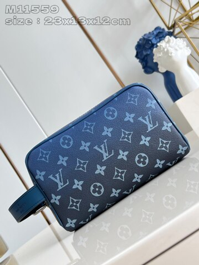 Louis Vuitton Locker Dopp Kit