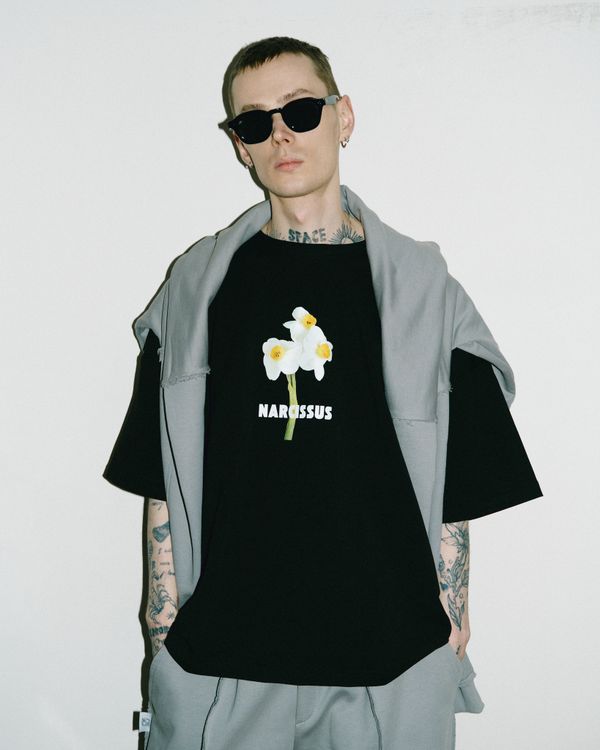 Футболка Narcisus черная - фото 1
