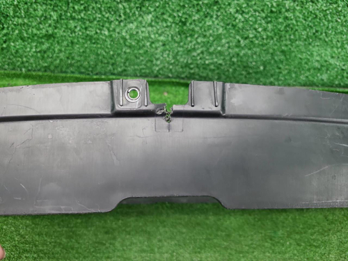 Воздуховод радиатора Maserati Levante (2016-2024)