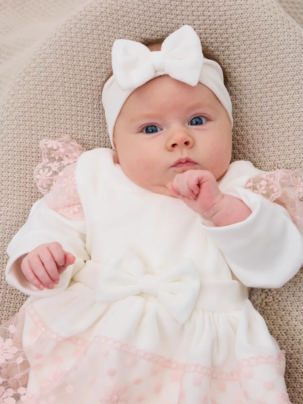 Конверт на выписку новорожденного весна