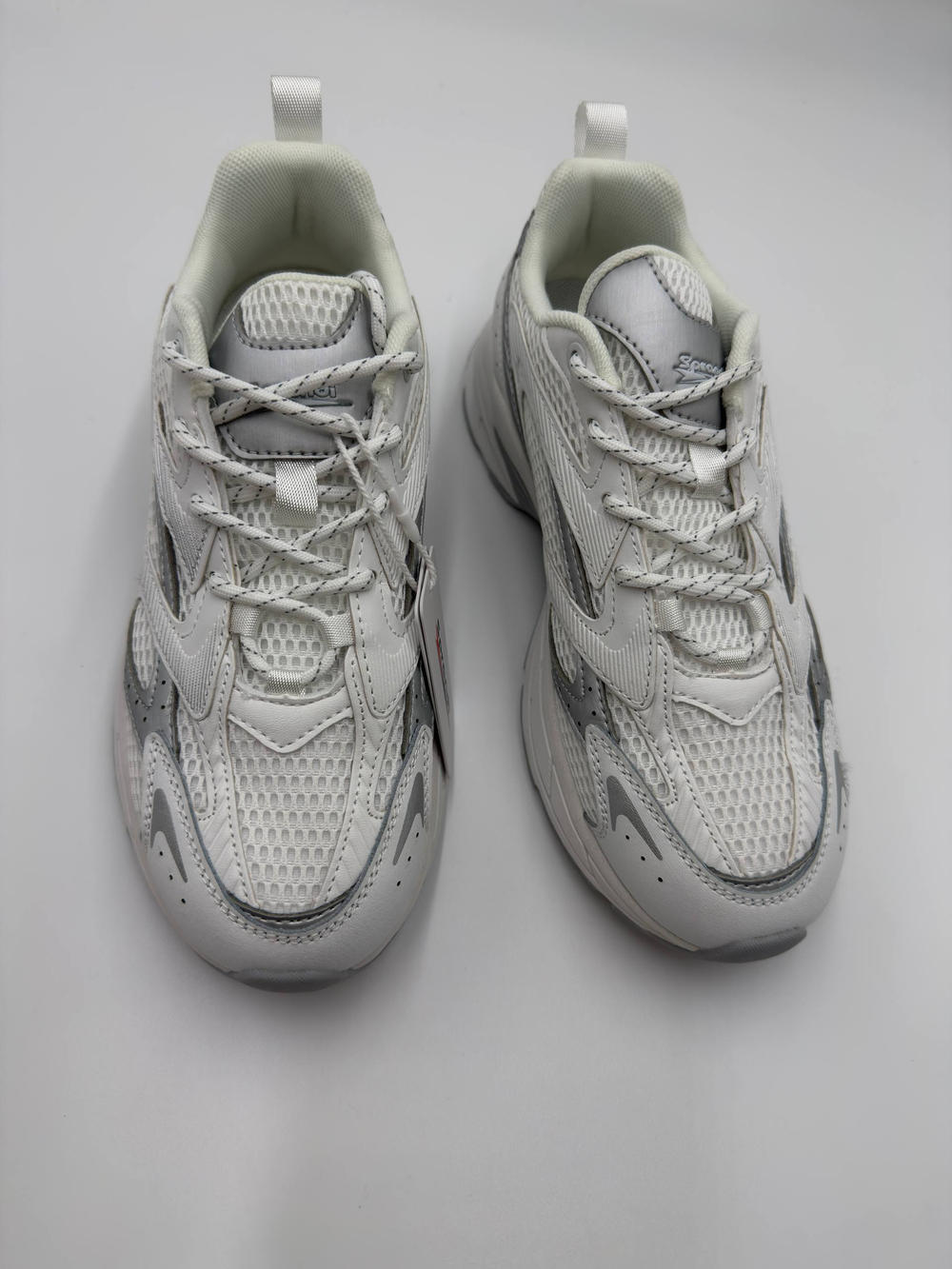 Женские кроссовки арт. 7W226C86-3 цвет "белый/серый"